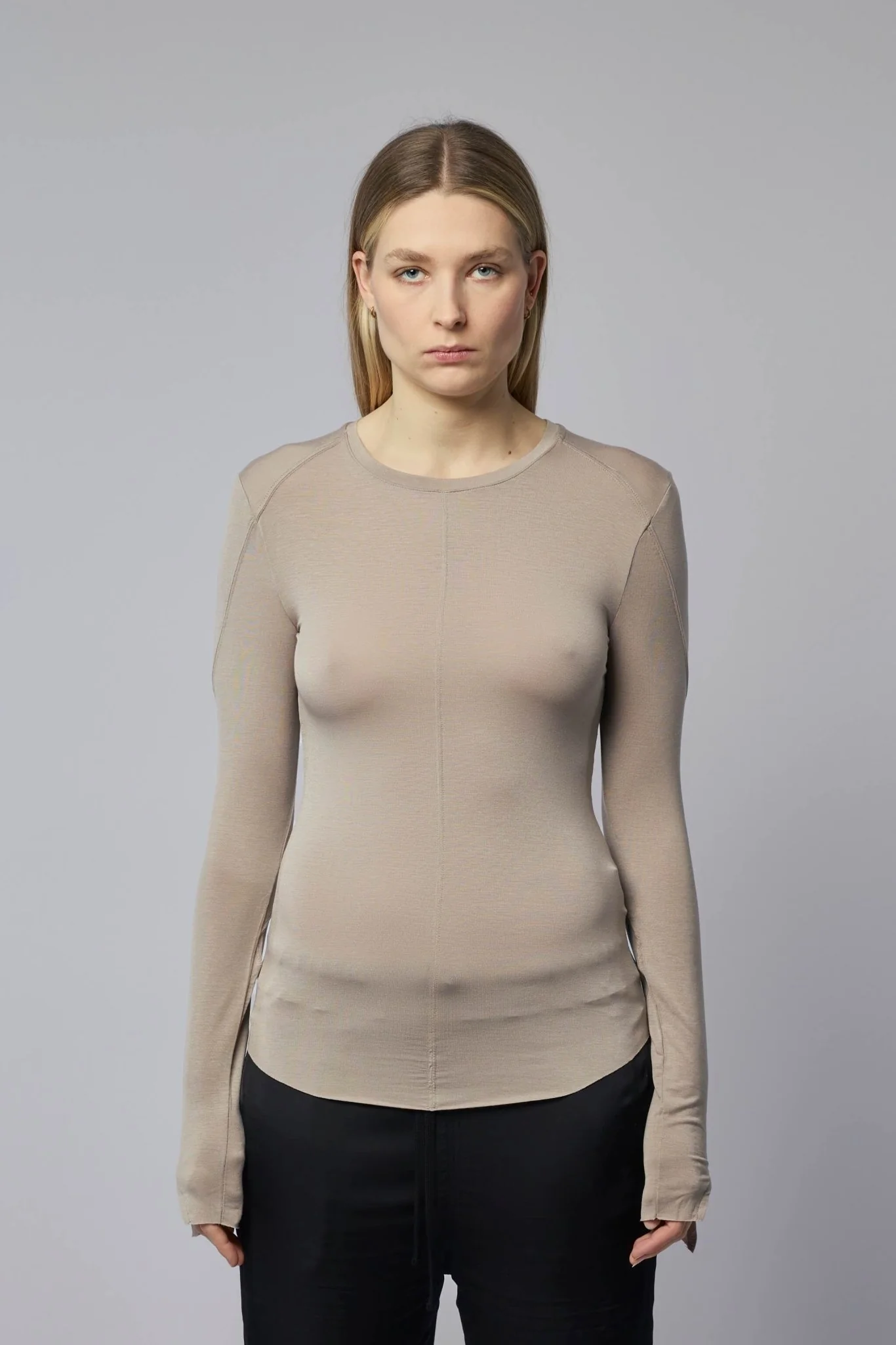 W TS 605 - Image 2