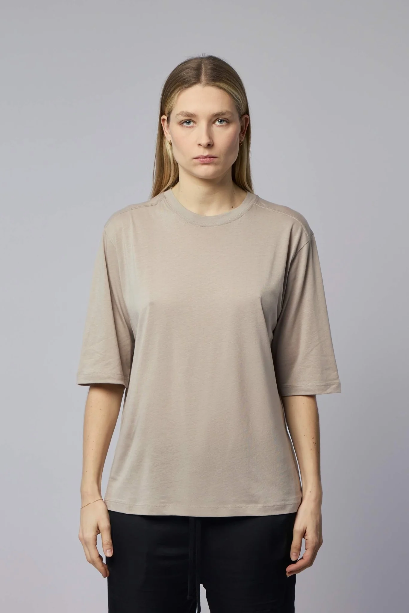 W TS 618 - Image 2