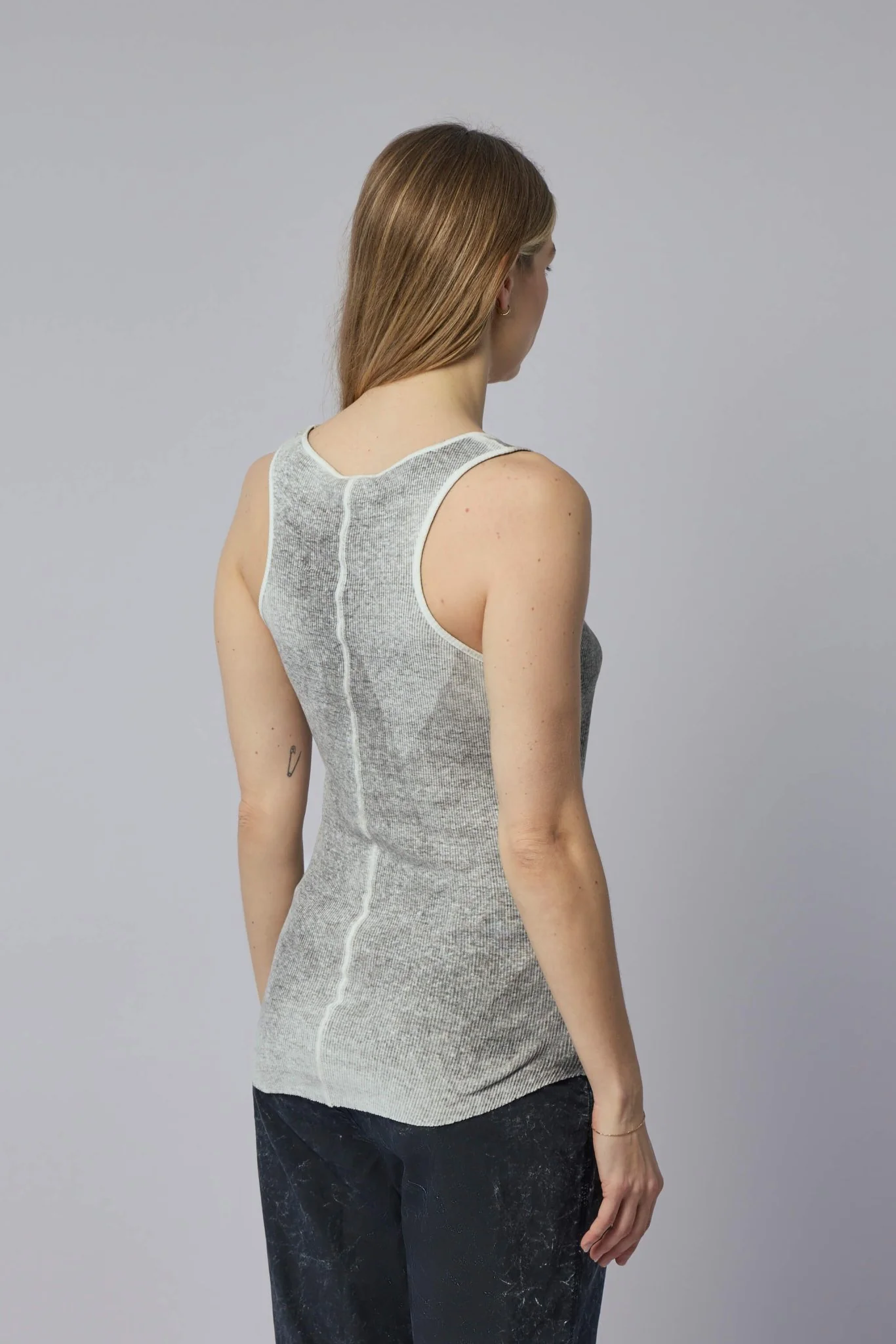 W TS 608 - Image 4
