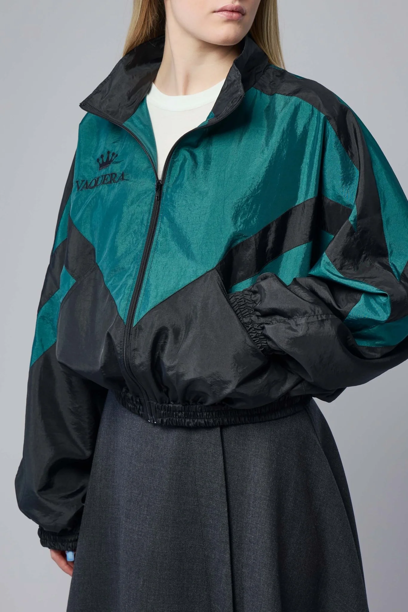 Women Windbreaker Woven - Image 3