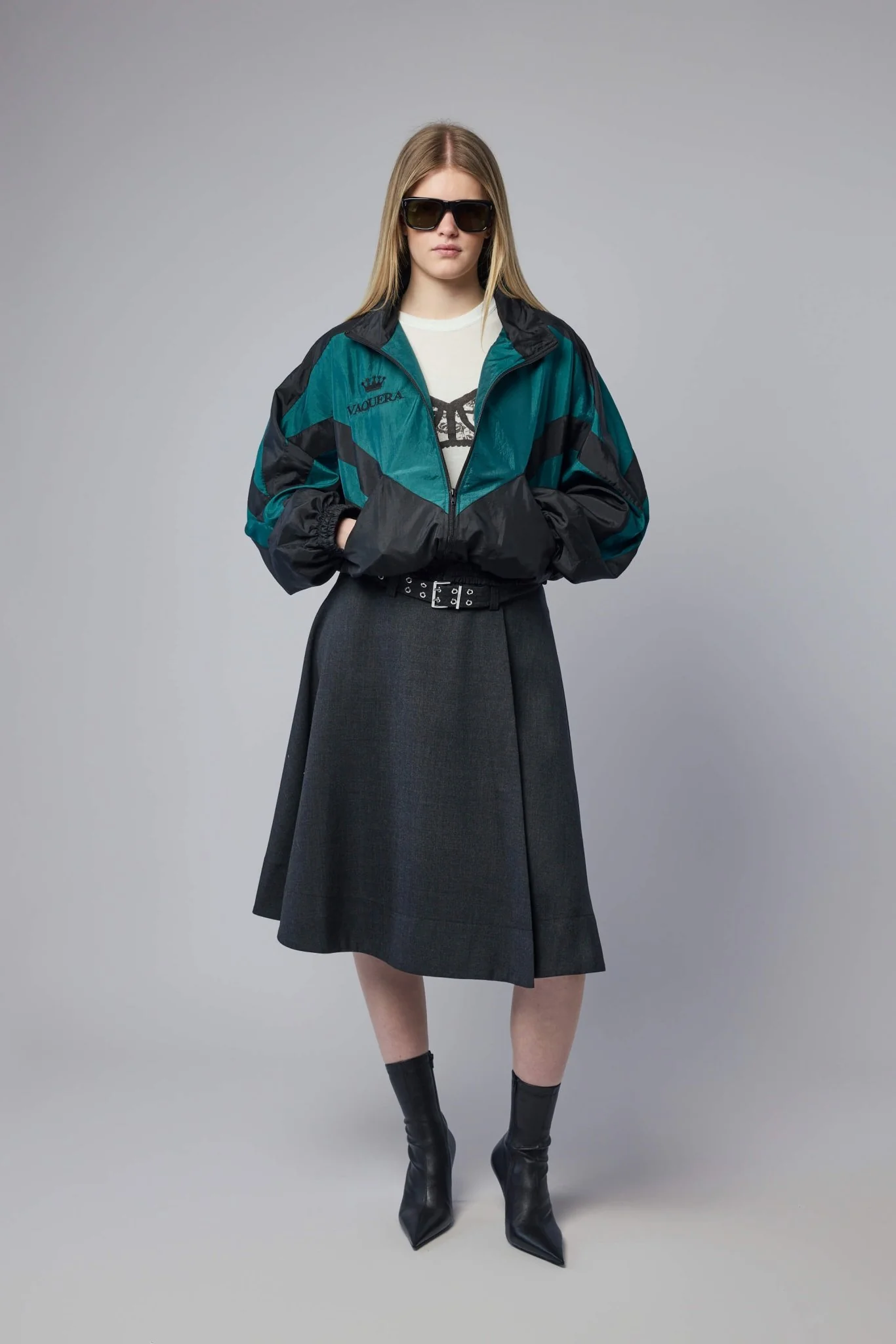Women Windbreaker Woven - Image 6