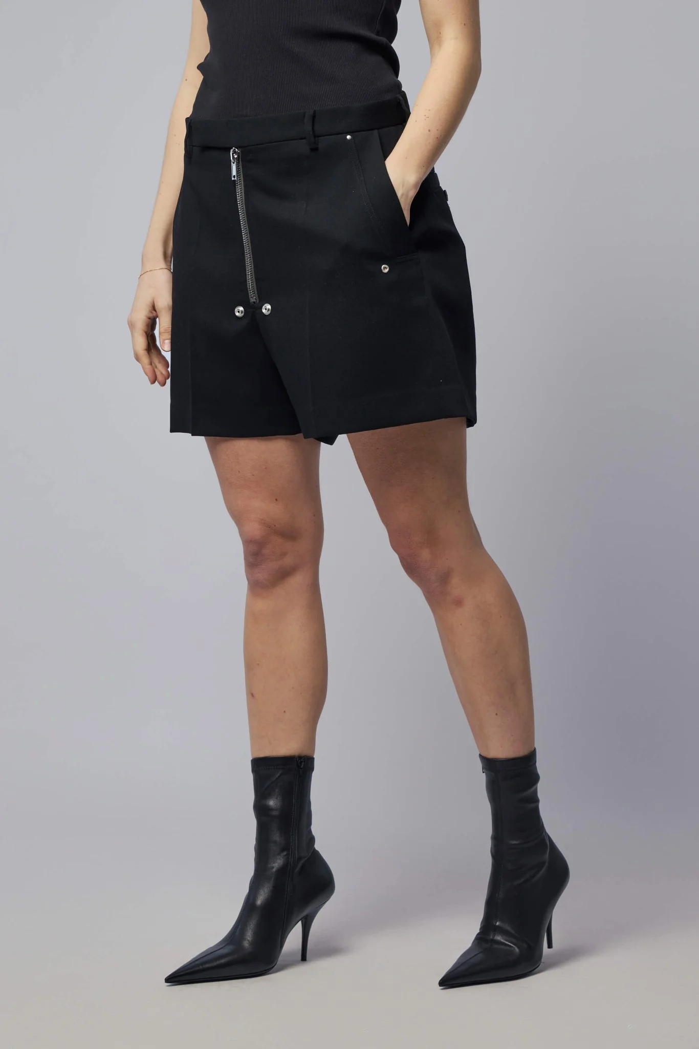 Woven Shorts - Tailored Shorts Black - Image 3