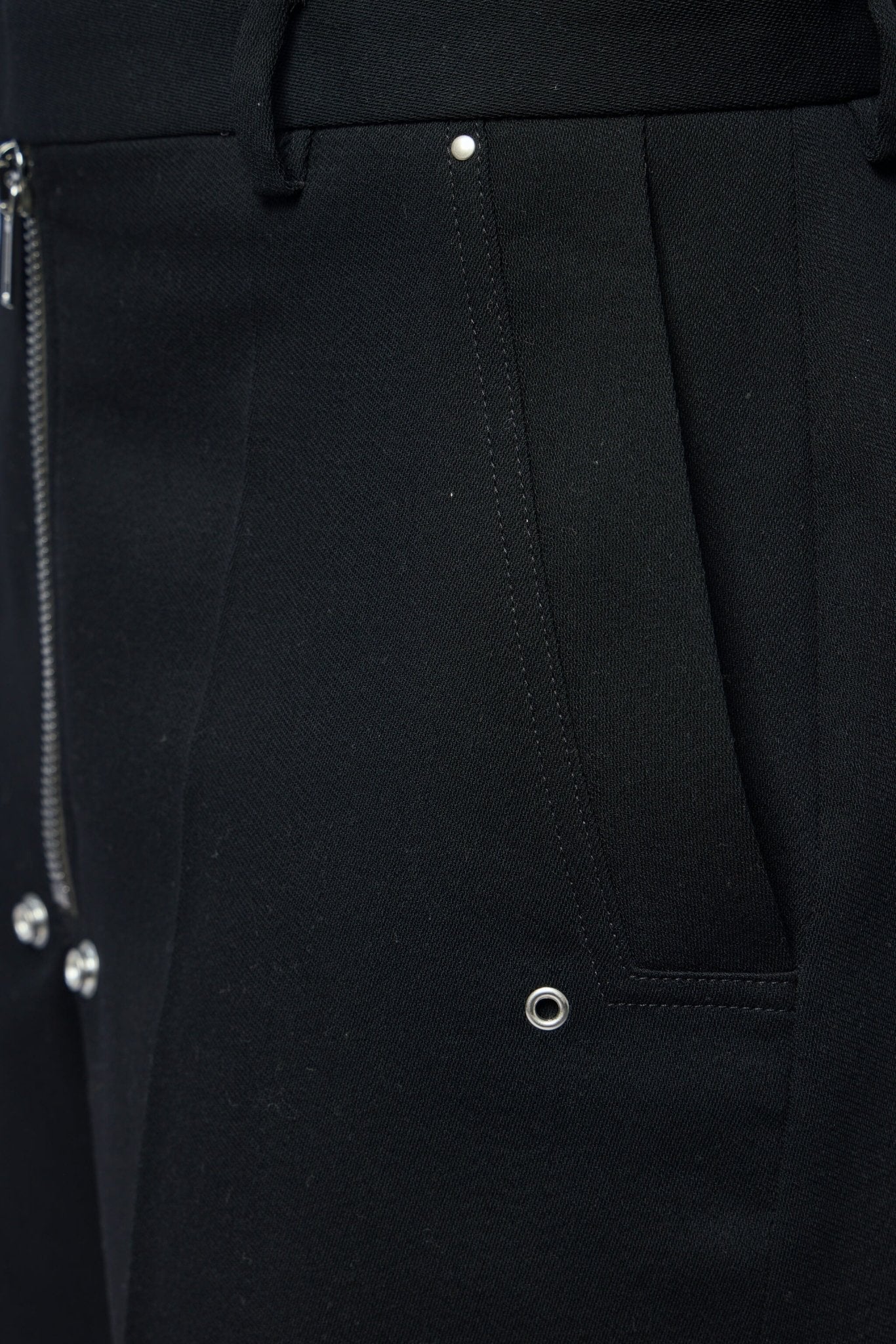 Woven Shorts - Tailored Shorts Black - Image 5