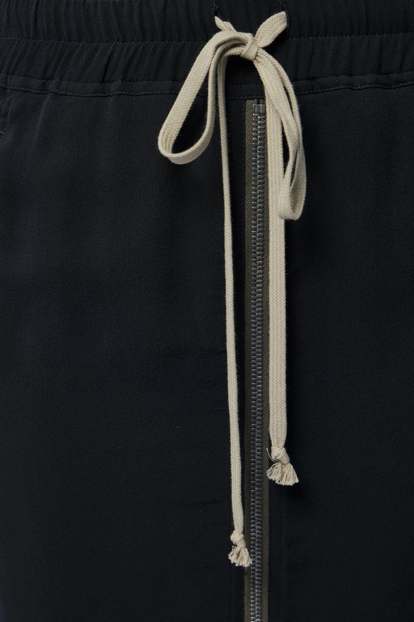 Woven Skirt - Zipped Short Pillar Black - Image 5