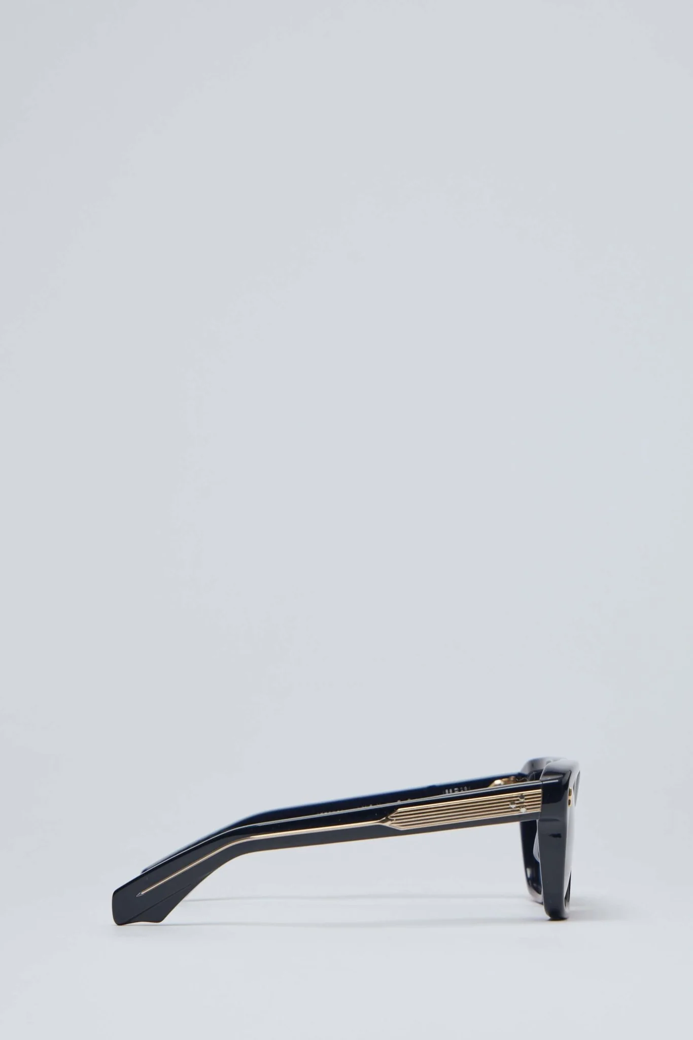 Yves Sunglasses - Image 3